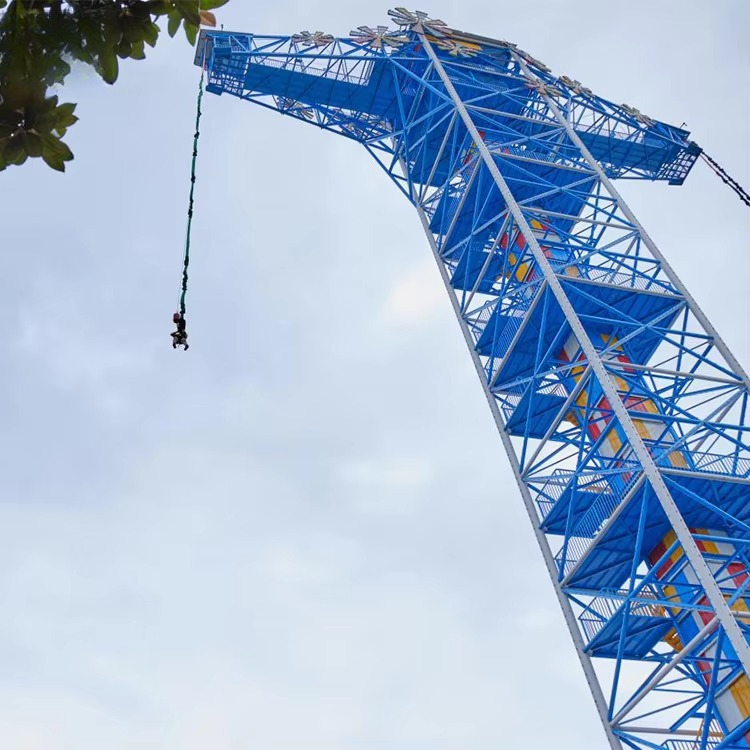 Large scenic amusement facilit - Sports Equipment And Facilities review and price